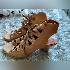 Vintage Pikolinos heeled sandals
